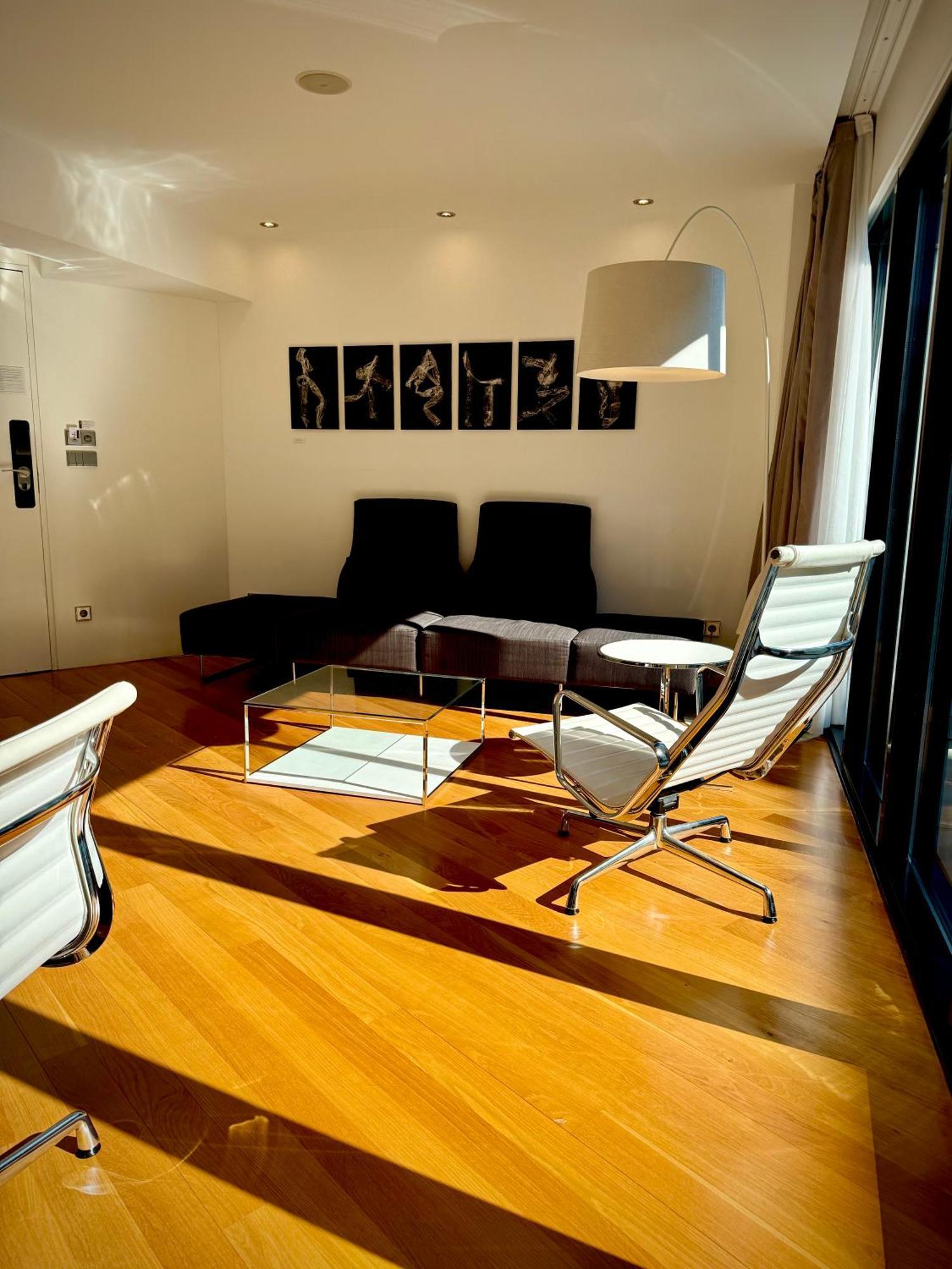 Hotel Inffinit 3*